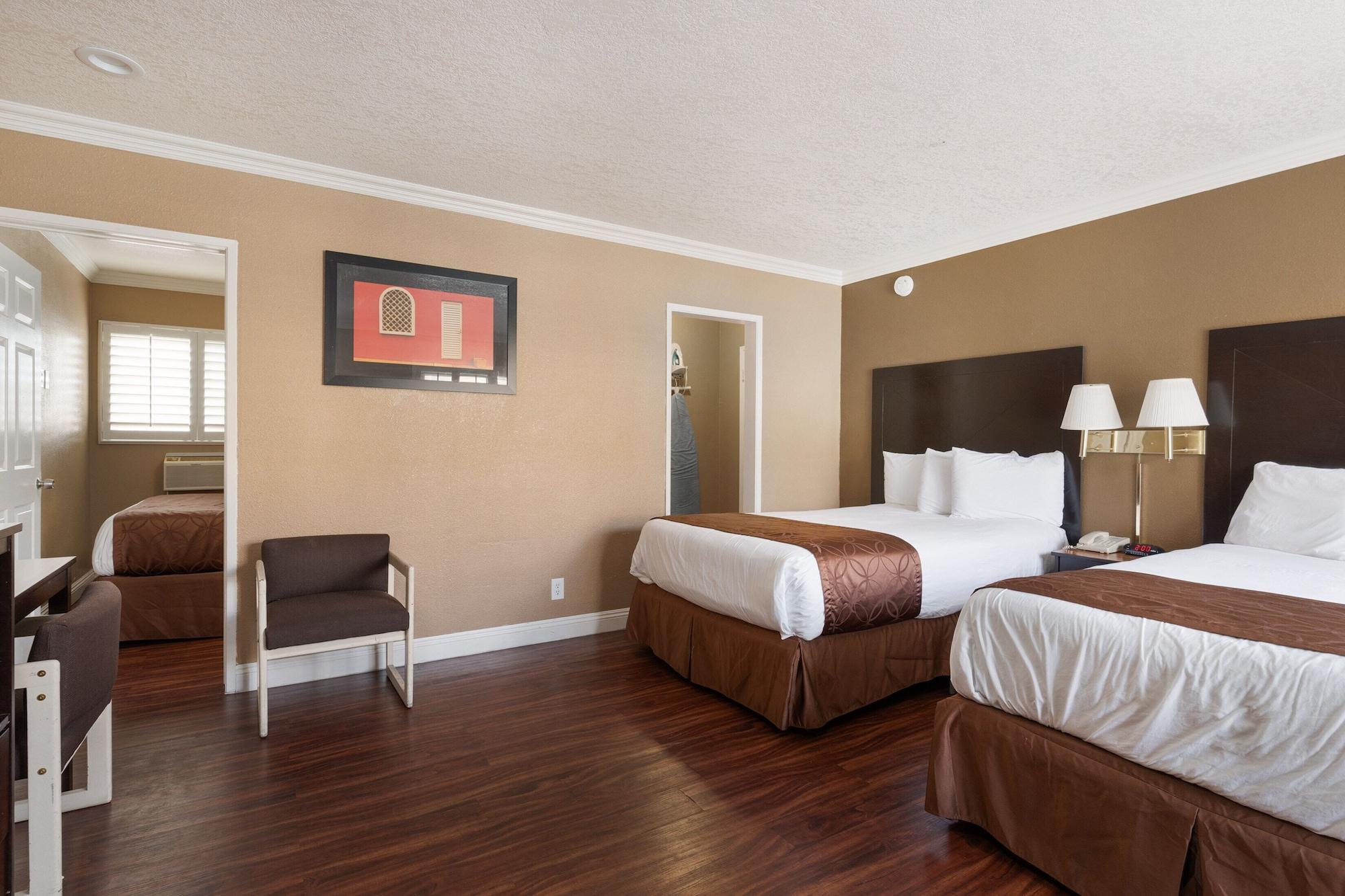 Americas Best Value Inn & Suites Anaheim Zewnętrze zdjęcie